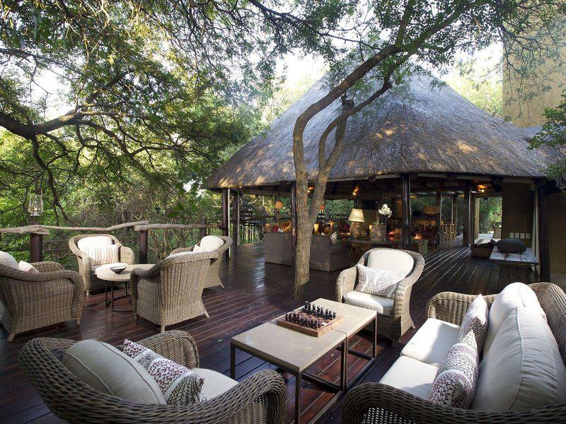 8BA20082E4351A4C087D88586DF428A2