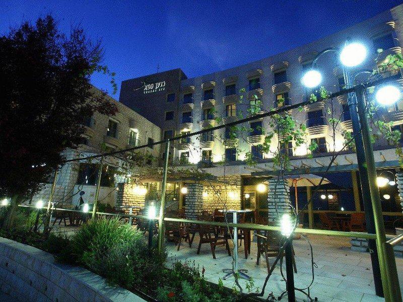 207E2ED4B643B20D388860DFAD7E642A