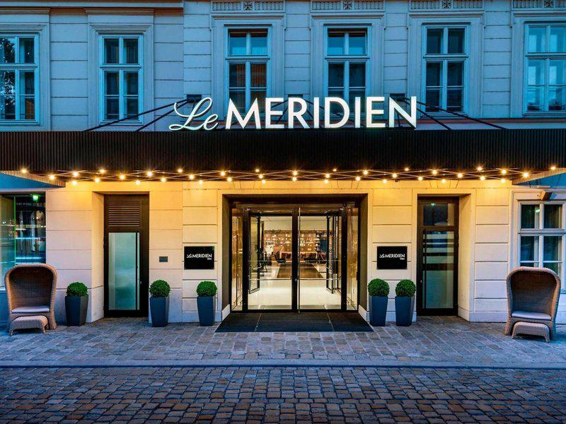 A452E99D3FD76A138CA7788B3BE72E38