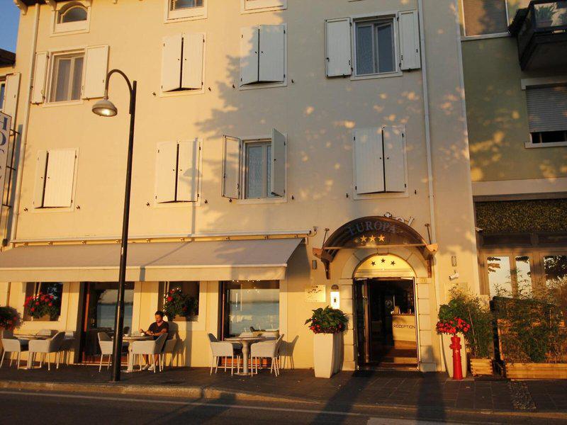 073E7B4D37D0D345EEA3488A74F892D3