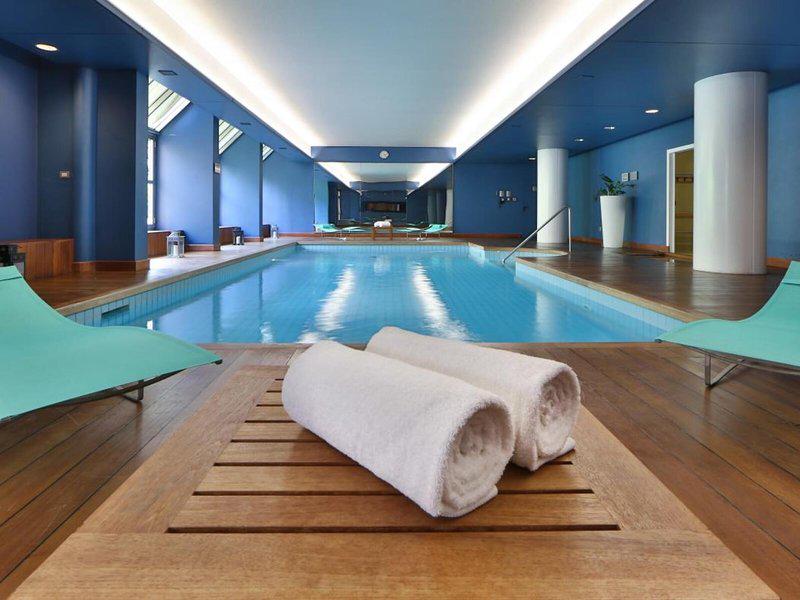 975352BC74E83B246416E8D32CC4B32A