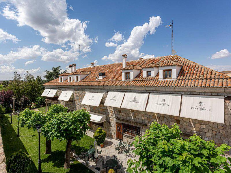 60E63D06FAA8B81BF8817E58BE999FED