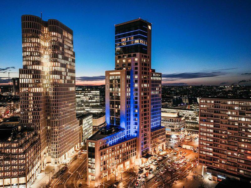 2EDA821DBEEE56FE005D0DA636644144