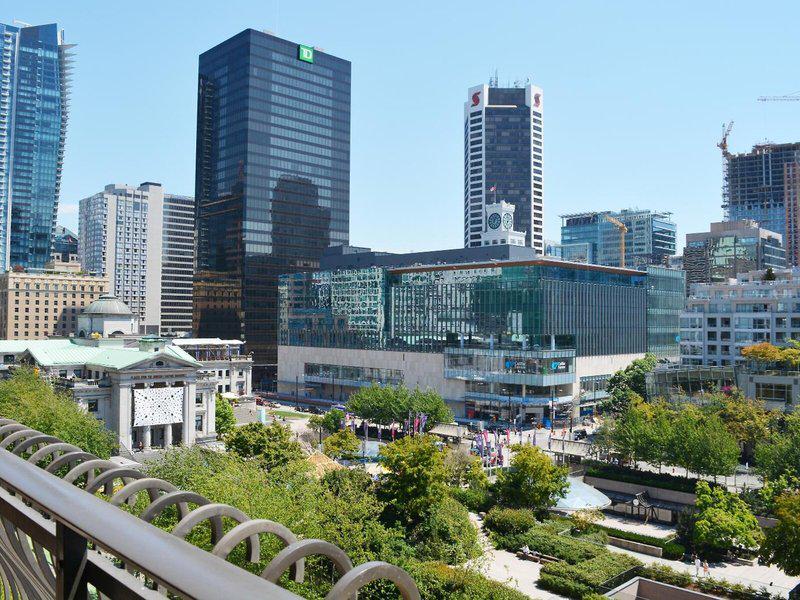 528649C0BF41BE7BA2172FDC8CD62895