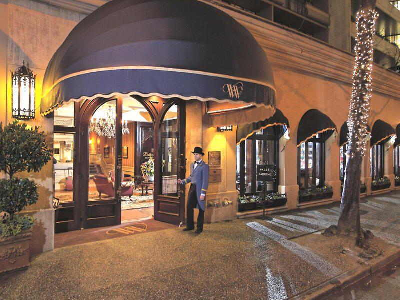 8A937B1F0C305F92C440DED2A7E8A253