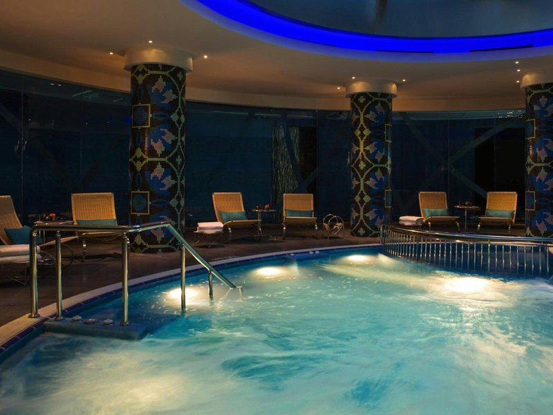 7CE06777D2951B9398D0F4D8C9294962