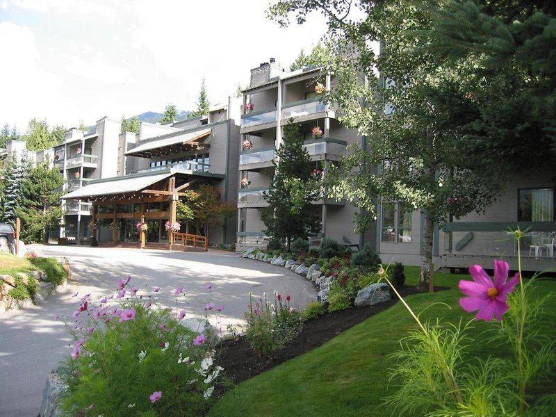 EE0841863A53CB86156284D4E87087B6