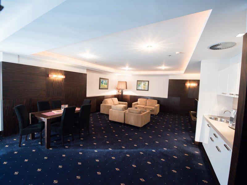 188A78BA8C3C602109F275AD1DD36C52