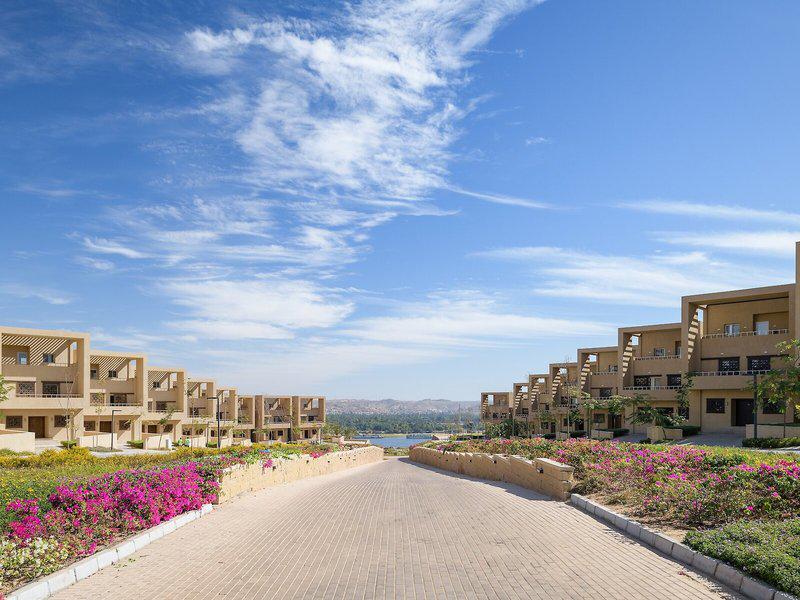 1CFAB22AC5802D036D68A30363995D44