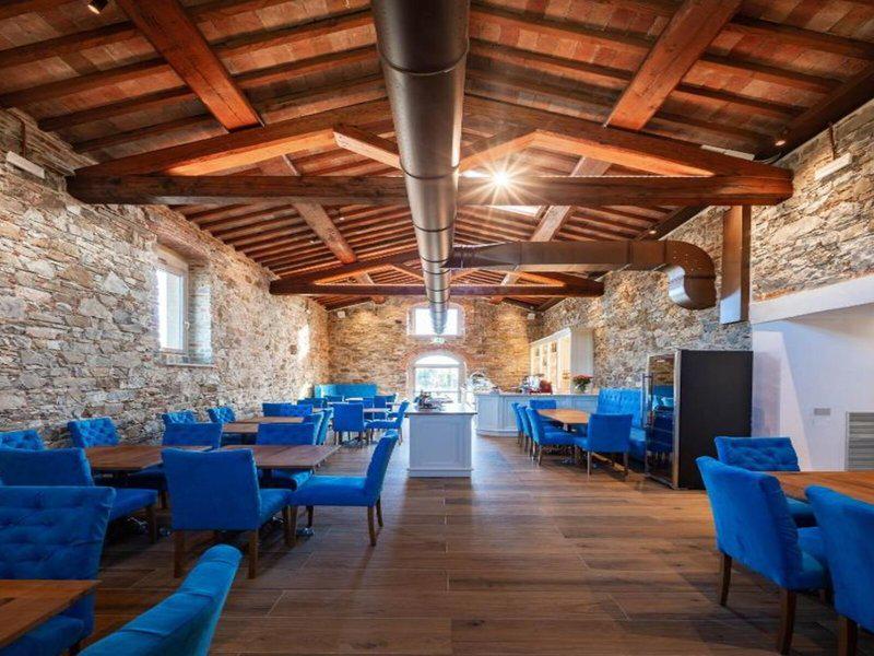 A799ED27006D1C4107D5FD7A14088685