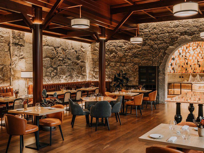 0131B214291361815200F0BEC28E08F7