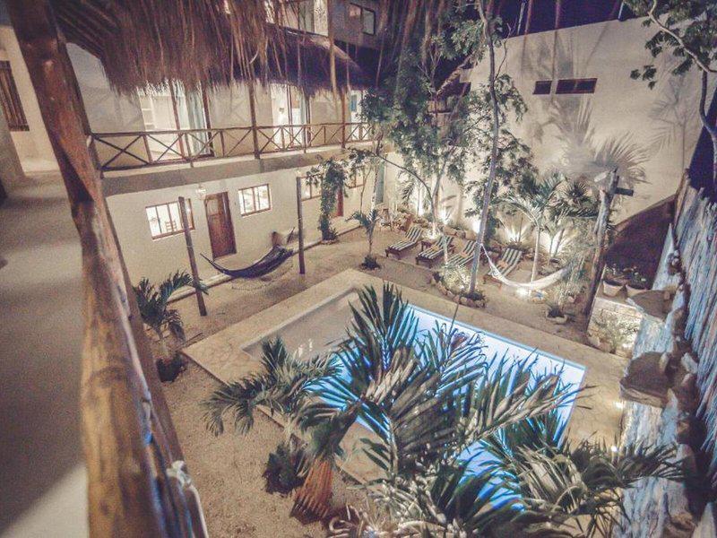 6083EF2264408E84F13A31127E4A5183