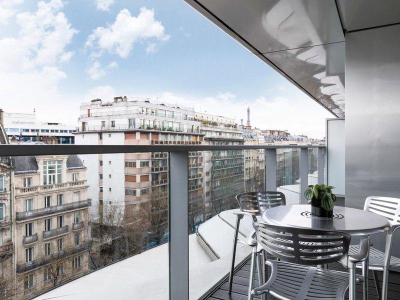 2334892C03911F29F63CA0099E035F71