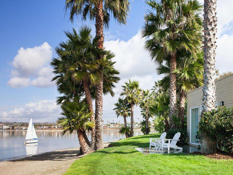 AEB15A144256EE059B2D5C19733C08FD