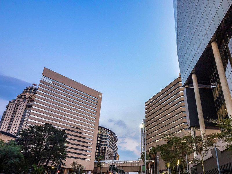 F8FD51BBF97E6E589850CB4FD92D4502