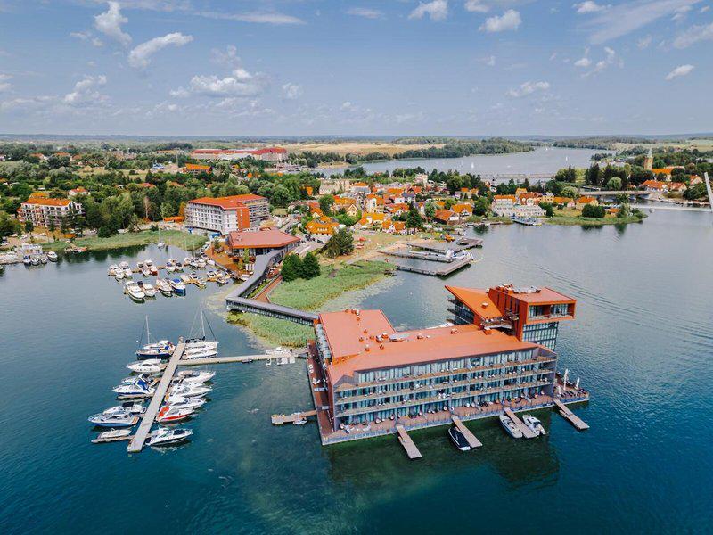 BAA905C1CB2FDC1D3F1A9F5432C0CAFF