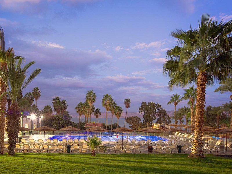 3BB83DFD28701F44F979901571338D16