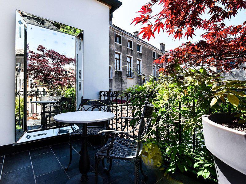 A20C47E2CE08C3E954A302248AEFAE77