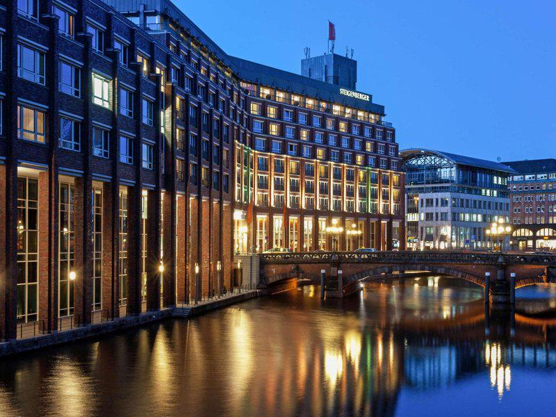 94D0BC2A4798841D0563C1CF4FC8B8CC