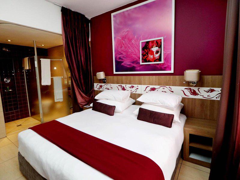 7B07ADD7FEED1562DC9DA5A749E8005E