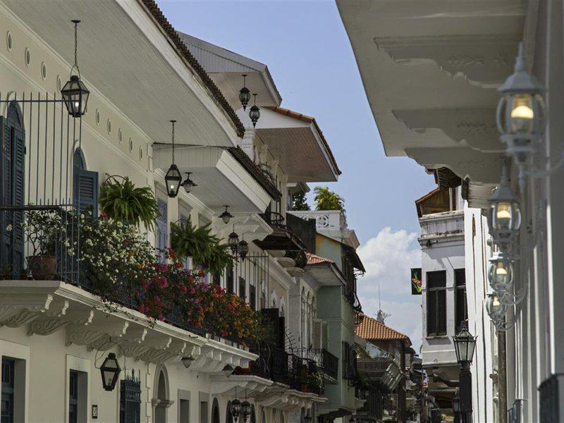 893CC56661F53E6015114BAA39442A39