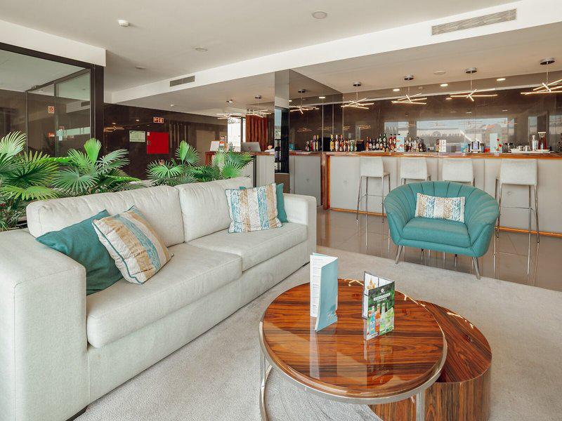 27E40900AA564EA40481490D69DC2657