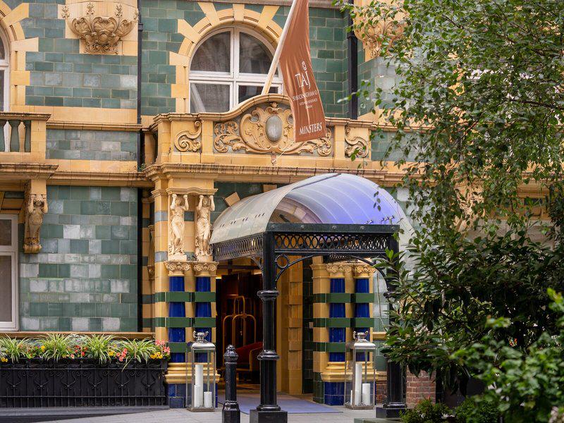 00927836E1C9615FC0A8D8CBD9BE5633