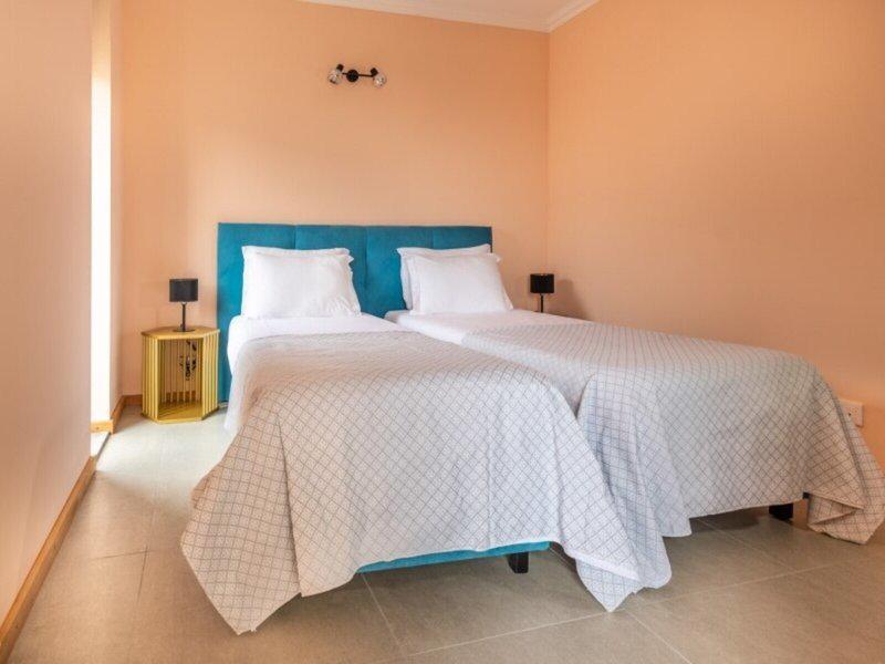 6F7C3285D7156E1ED1149534923F58D0