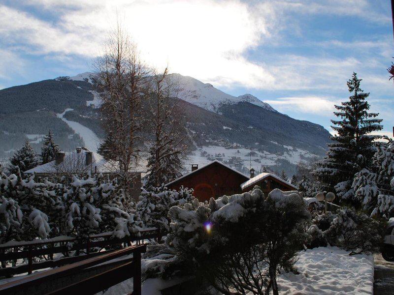 93DDA6436C7BCA4EBF81C5036F45869C