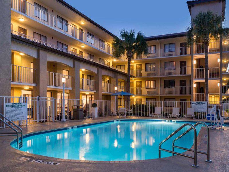 E5A4ED25D51C507024EBEEEB99BB75FB