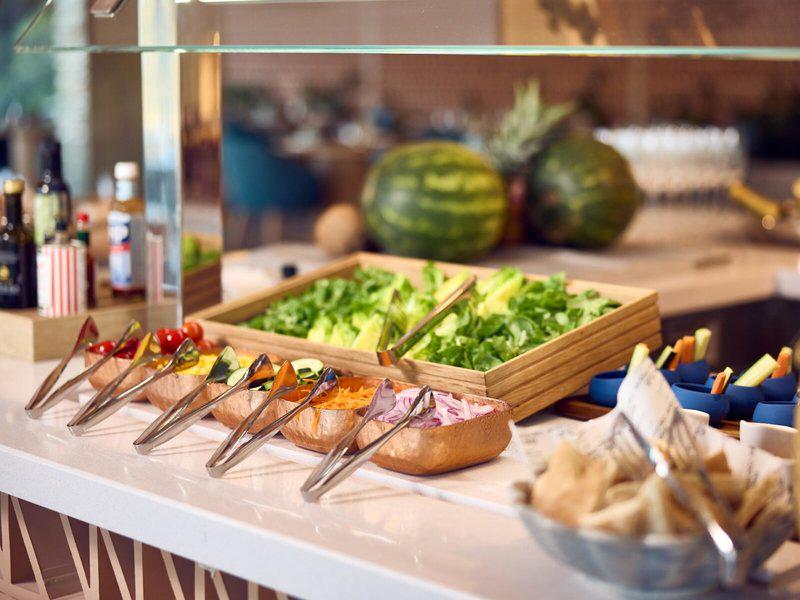 1CE5F16E9D1199304795BA1C392415AC