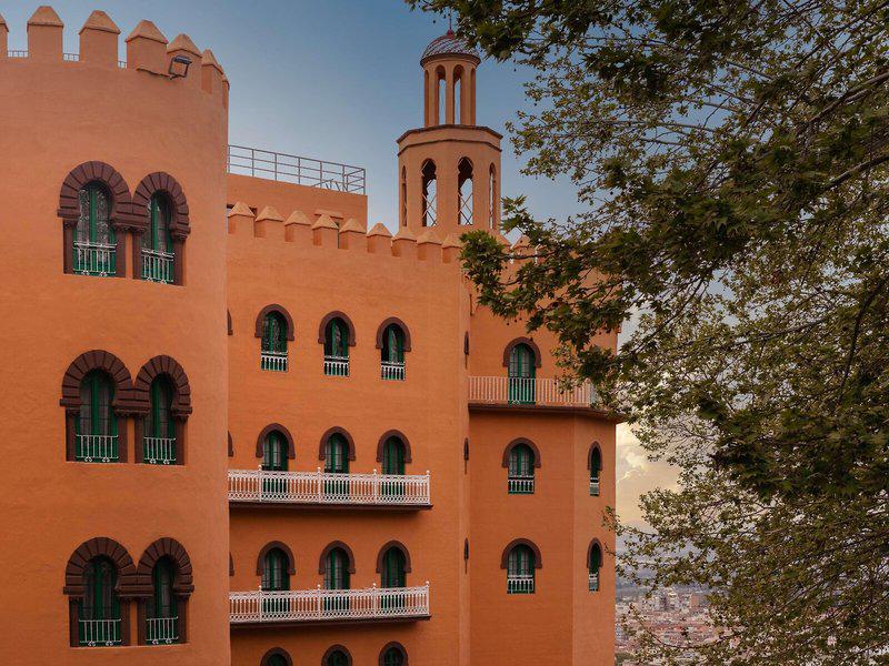 9B5DF90BF384691E0212F2E71A4C9052