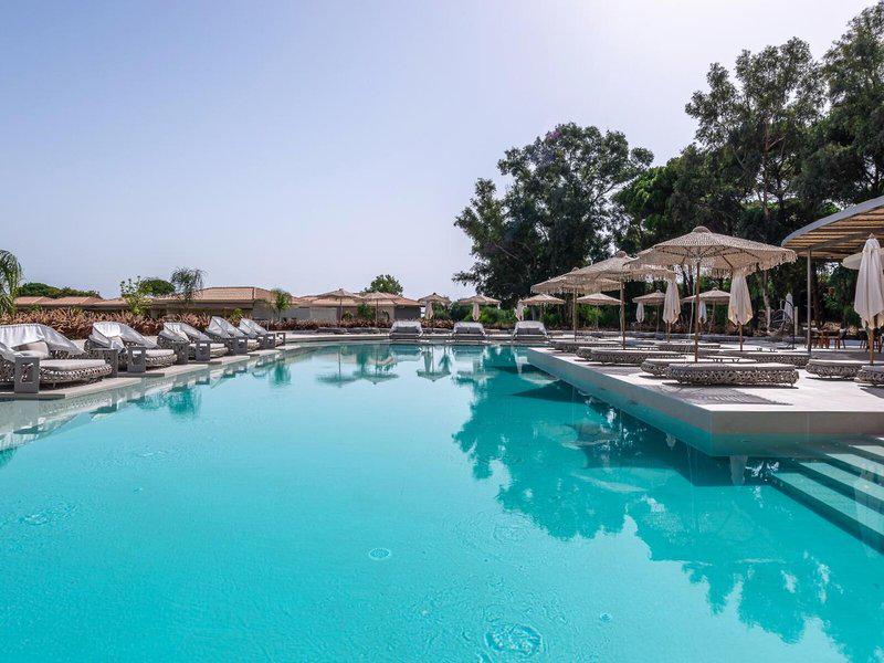 7DE77A2D78142AB501CC9B8BFD9BE691