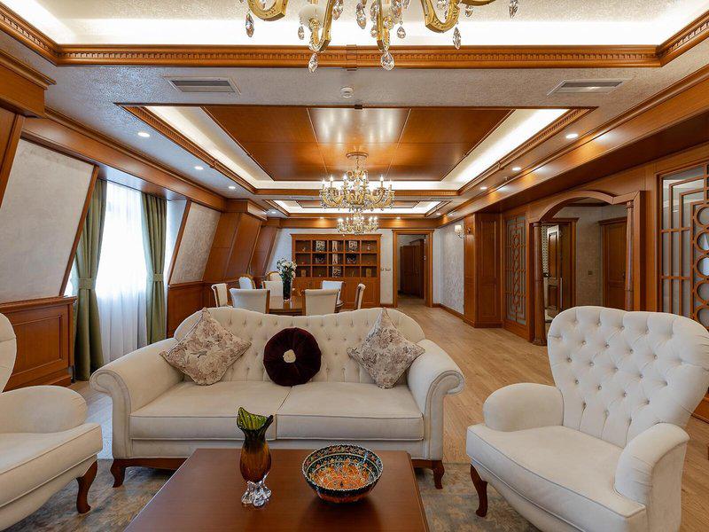 E0196321C9B3A8069F2A6726419B7B8D