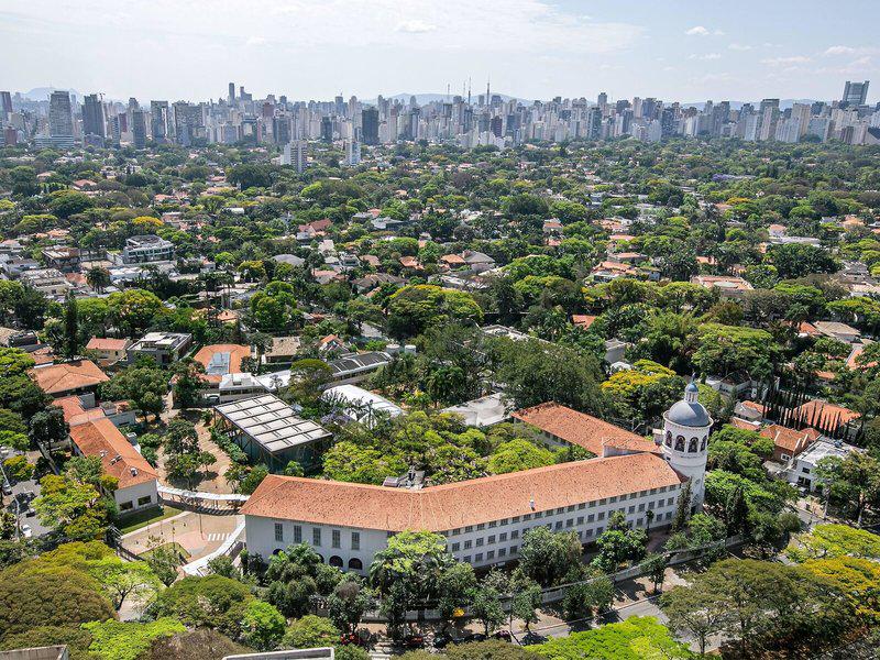 AF0C29D2D9BEF916F9CEFB649DBCFA34