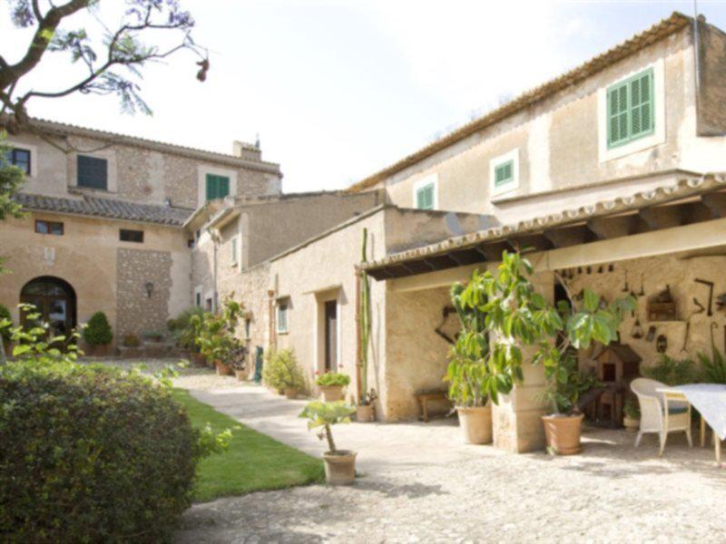 5FBB219826F983B1E359A24DCC212952