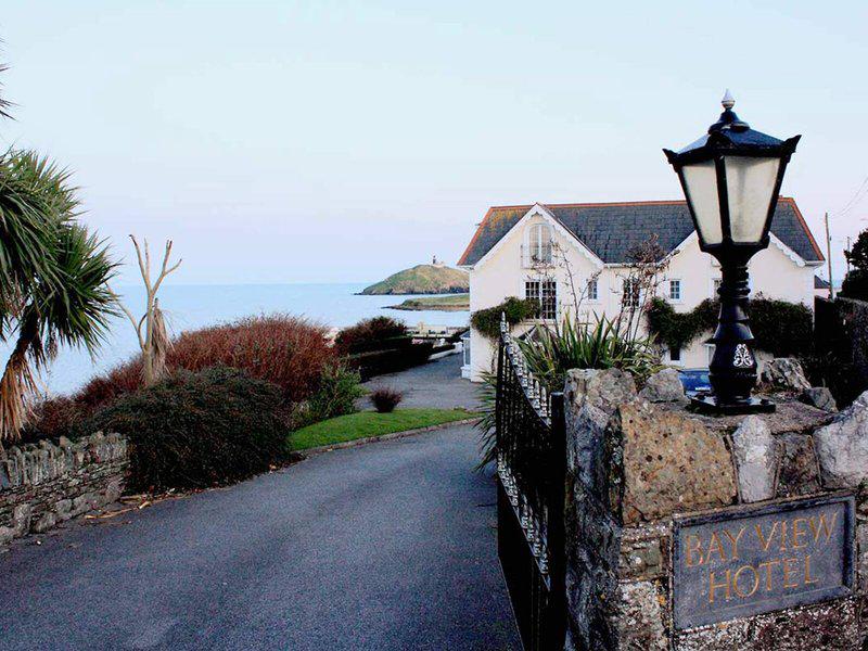 7F67CEC077761BE86E9199522D263482