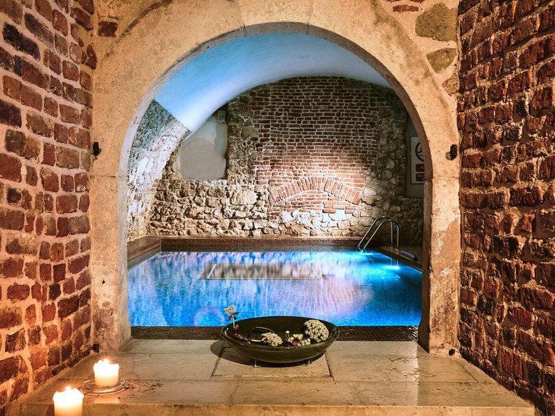 6087F5B681AB2F7666CCD8F82214CD1C