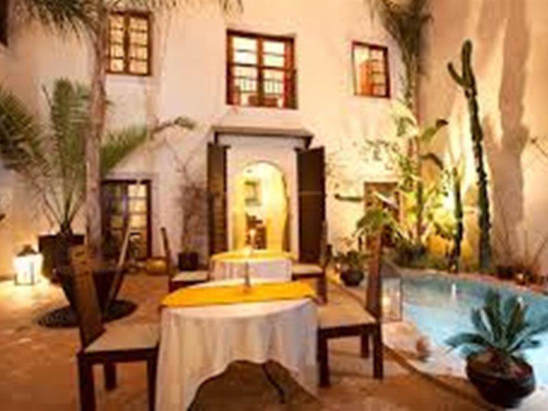 7568718467AE06D3F2BB8B0F5BF7D90A