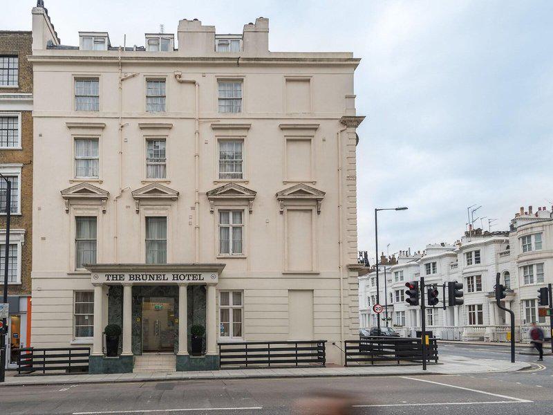 BBF21A78329AF6ABE7C33BE5F41A4216