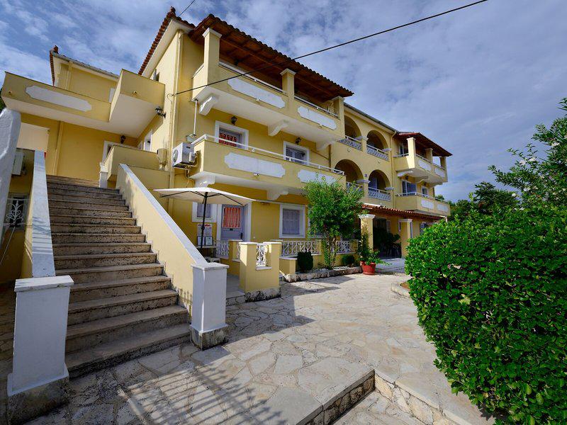 827AC934339D988BE52E4E27CBB3BACC