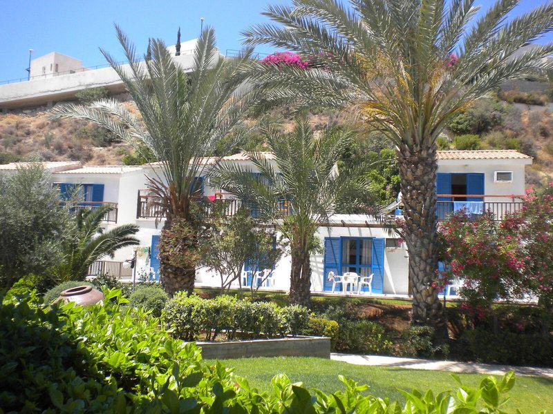 C3F00E023763F553B57C6A783BDFACAB