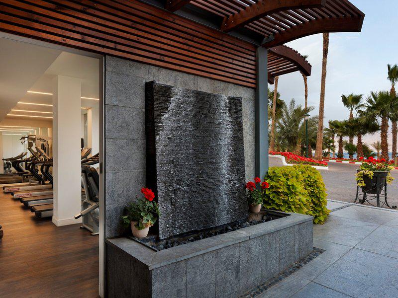 FB1456E4F7084F103AE55E552311291A