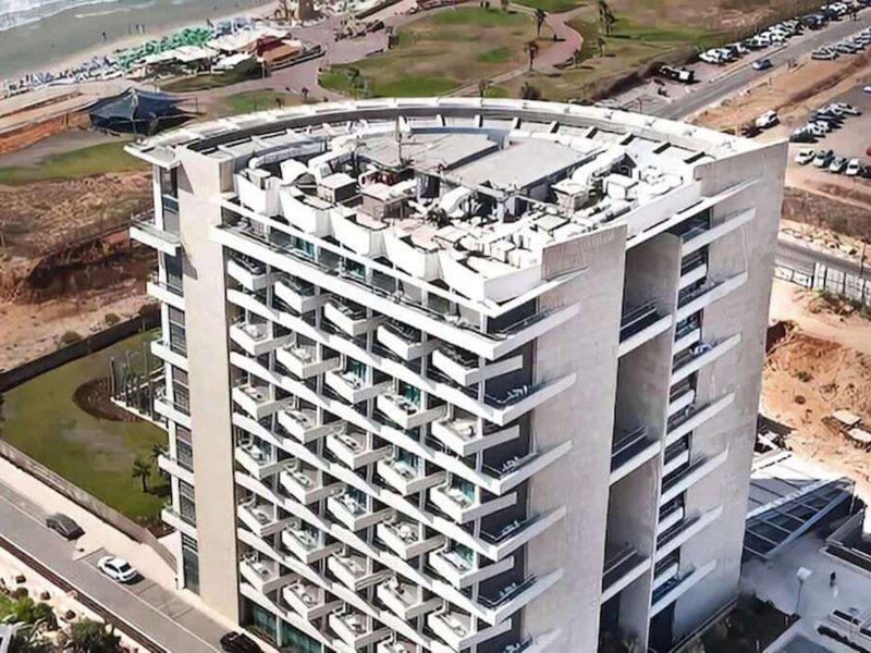 DFA7427F5A4A1FE0C437CAACE0798A1E