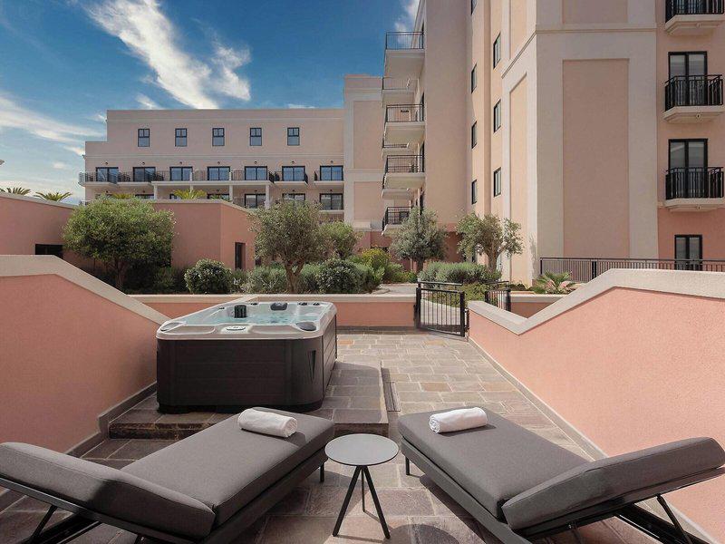 04BB29F3B8C0D56738959AFC698086AC