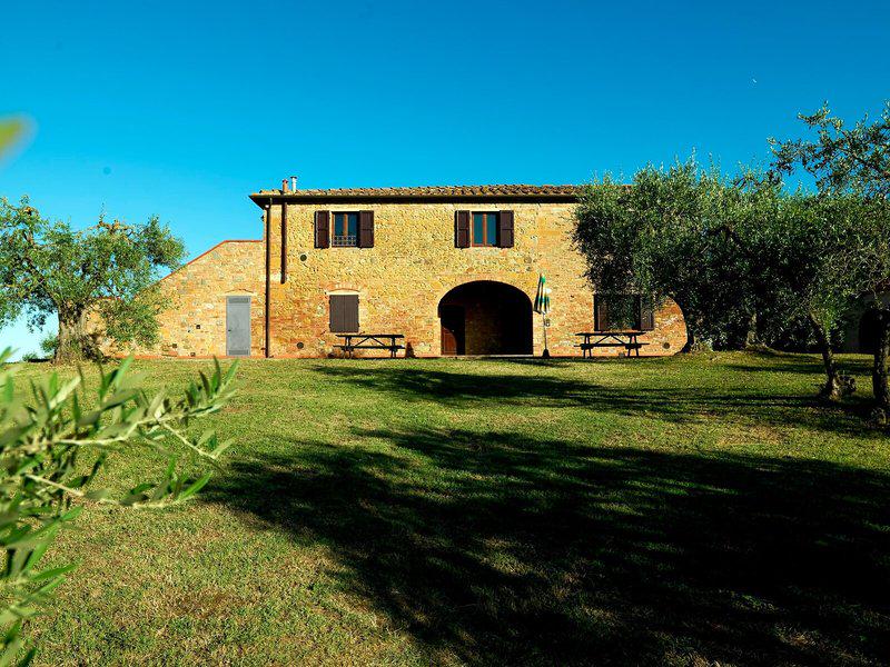 A86FC84295F3C2577AC37B505171A271