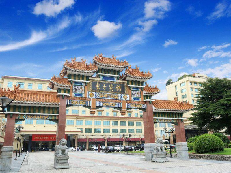 1570D02D7AC5C4BECF0AA5B46273328B