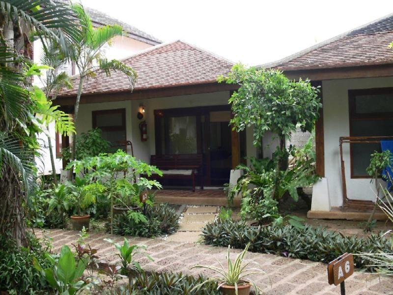 EDEC3B65B1EDC218EA688B191294F4DC