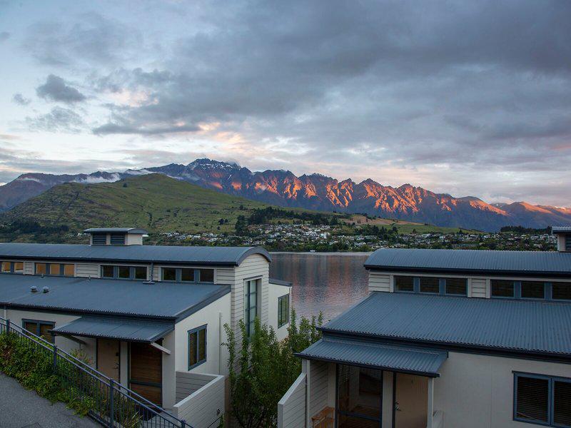 AF95A7EA55E8328C88025F92DDB0EB2D