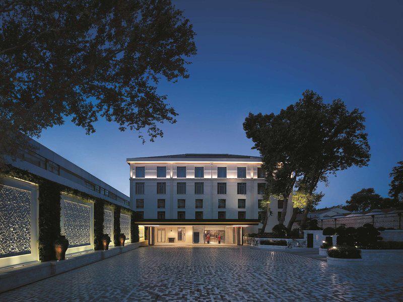 B5A5FCEC97C4A46000D2D4D79B68B1D3